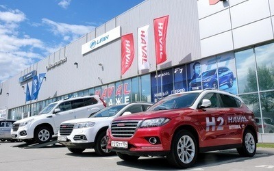 С начала года продажи новых легковых автомобилей в России увеличились на 85% (Автостат)